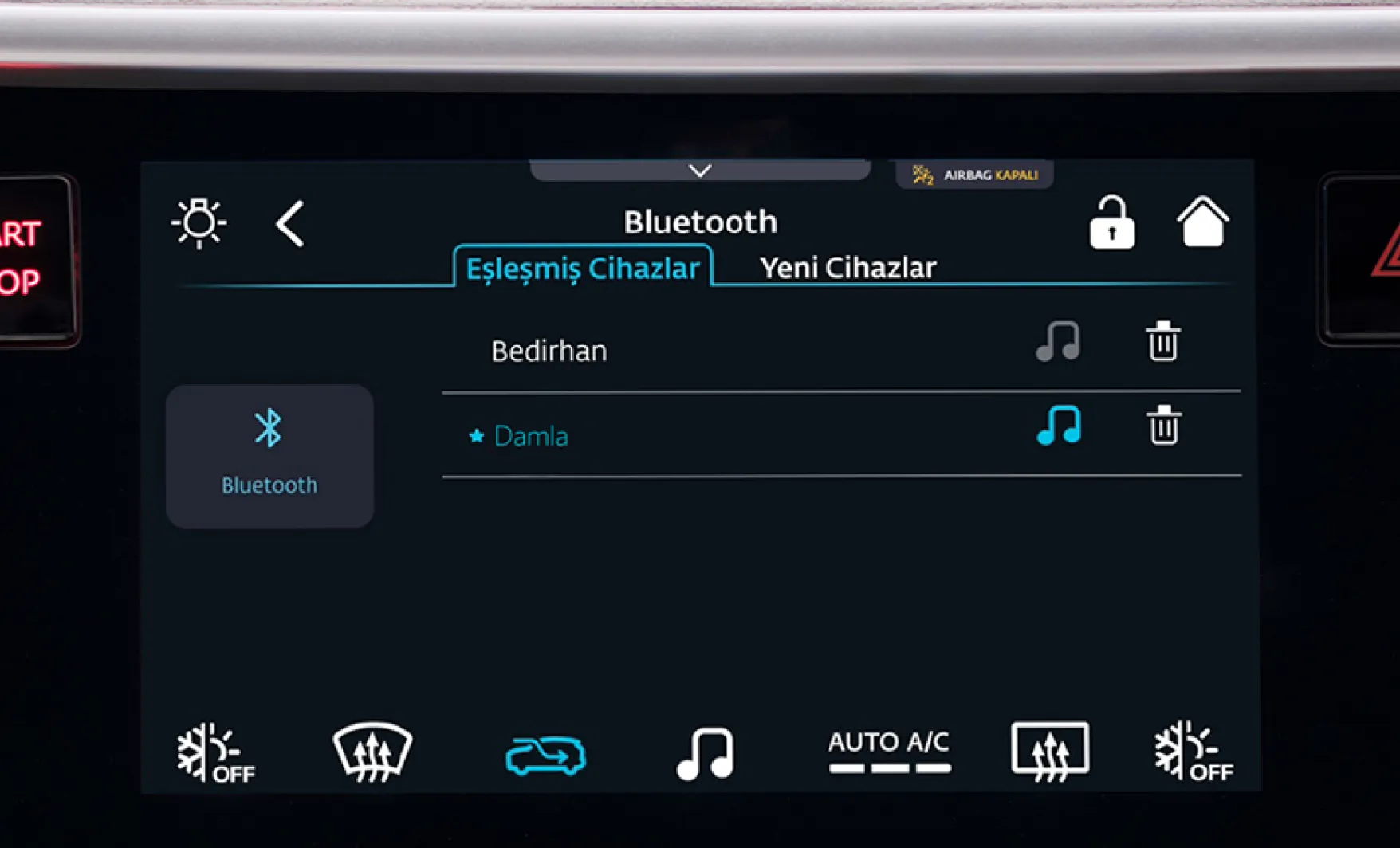 Favorite Bluetooth preferences

Personalize your travels with different profiles and favorite Bluetooth preferences

